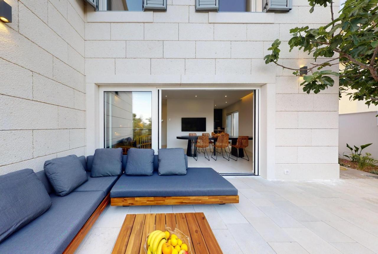Gemütliche Villa mit Pool Brela Exterior foto